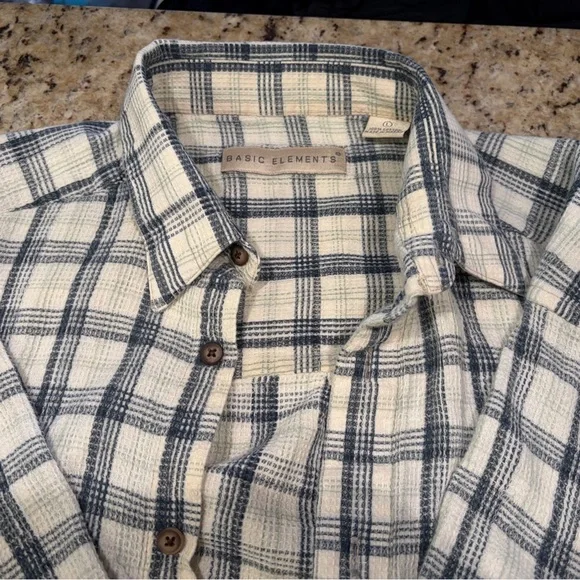 Basic Elements Lightweight Plaid Overshirr - Picture 1 of 6